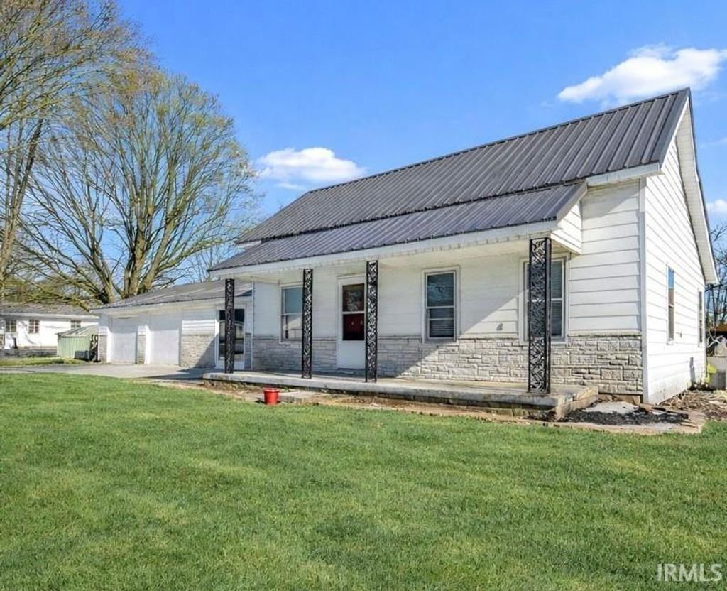 Photo of 3619 S LINCOLN Boulevard, Marion, IN 46953 (MLS # 202602245)