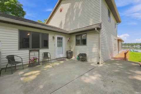 Tiny photo for 6601 E Harrold Road, Churubusco, IN 46723 (MLS # 202633979)