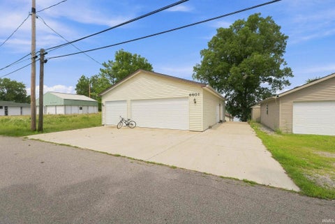 Tiny photo for 6601 E Harrold Road, Churubusco, IN 46723 (MLS # 202633979)