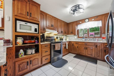 Tiny photo for 6601 E Harrold Road, Churubusco, IN 46723 (MLS # 202633979)