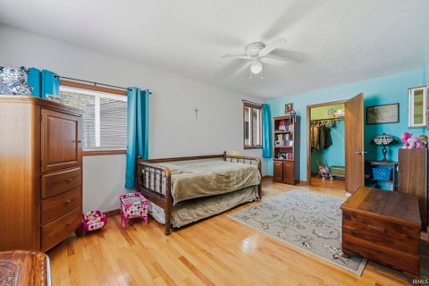 Tiny photo for 6601 E Harrold Road, Churubusco, IN 46723 (MLS # 202633979)