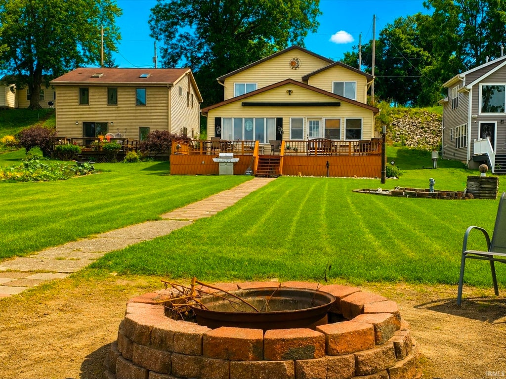 Photo of 6601 E Harrold Road, Churubusco, IN 46723 (MLS # 202633979)