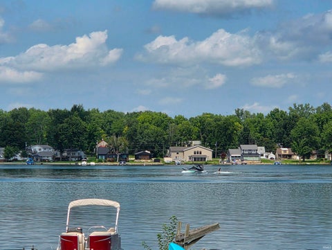 Tiny photo for 6601 E Harrold Road, Churubusco, IN 46723 (MLS # 202633979)