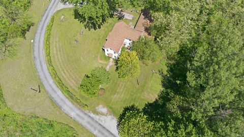 Photo of 7738 E SR 26 Road, Lafayette, IN 47905 (MLS # 202618368)