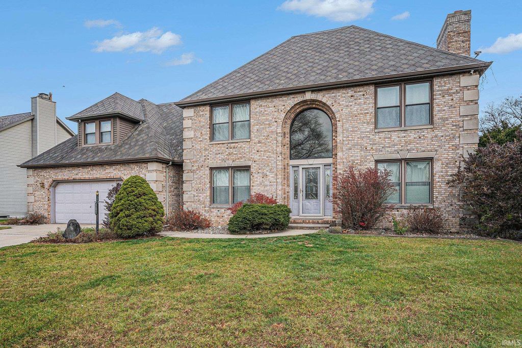 Photo of 58764 Fawn River Court, Elkhart, IN 46516 (MLS # 202547327)