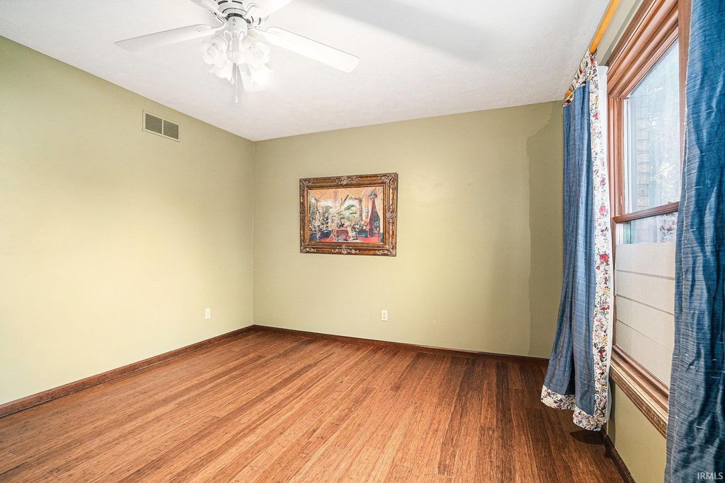 Photo of 58764 Fawn River Court, Elkhart, IN 46516 (MLS # 202547327)