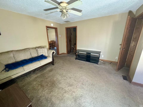 Tiny photo for 1633 N 11th Street, Vincennes, IN 47591 (MLS # 202643790)