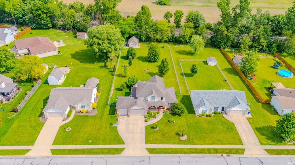 Photo of 7751 Fibia Pl 92 Place, Fort Wayne, IN 46818 (MLS # 202601662)