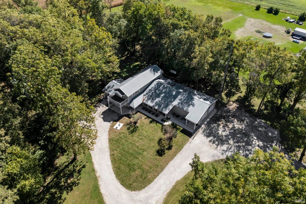 Photo of 3219 N 1100 West Road, Kempton, IN 46049 (MLS # 202641549)