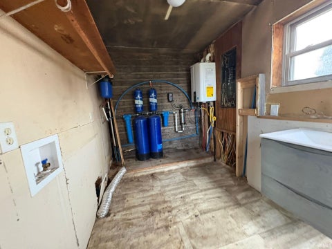 Tiny photo for 3553 County Road 49 Road, Butler, IN 46721 (MLS # 202634789)