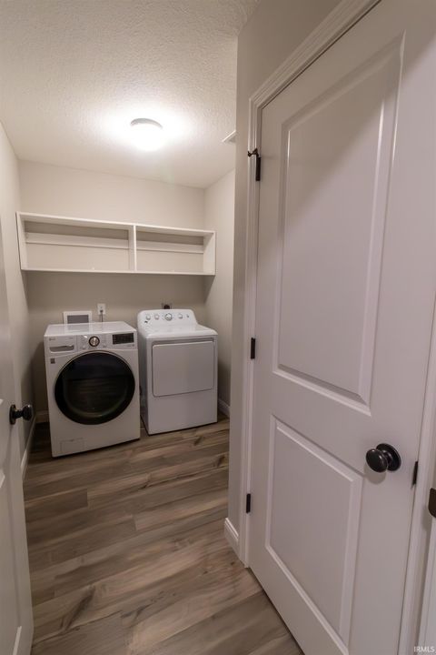 Tiny photo for 113 Paul Court, Roanoke, IN 46783 (MLS # 202613794)