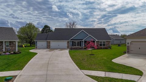 Tiny photo for 113 Paul Court, Roanoke, IN 46783 (MLS # 202613794)