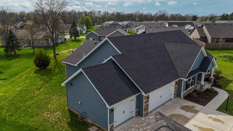 Tiny photo for 113 Paul Court, Roanoke, IN 46783 (MLS # 202613794)