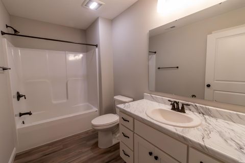 Tiny photo for 113 Paul Court, Roanoke, IN 46783 (MLS # 202613794)