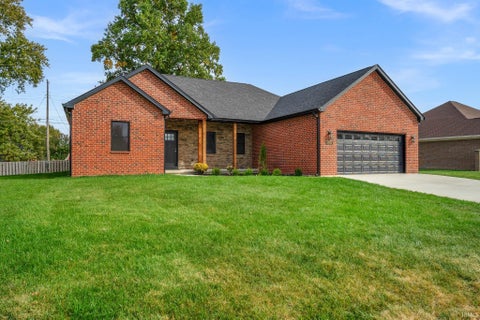 Tiny photo for 2514 CHRYSTAL WOODS Drive, Kokomo, IN 46901 (MLS # 202644518)