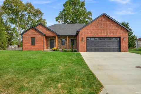 Photo of 2514 CHRYSTAL WOODS Drive, Kokomo, IN 46901 (MLS # 202644518)