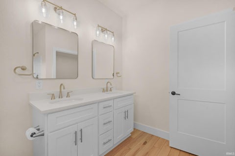Tiny photo for 2514 CHRYSTAL WOODS Drive, Kokomo, IN 46901 (MLS # 202644518)