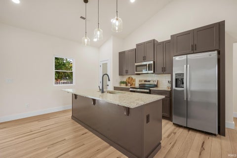 Tiny photo for 2514 CHRYSTAL WOODS Drive, Kokomo, IN 46901 (MLS # 202644518)