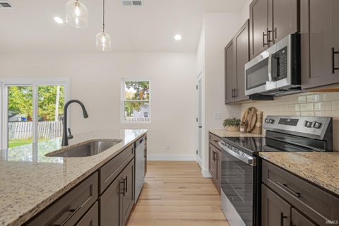 Tiny photo for 2514 CHRYSTAL WOODS Drive, Kokomo, IN 46901 (MLS # 202644518)
