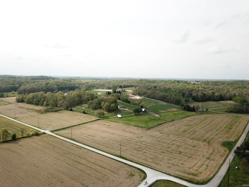Photo of vacant land E 600 N, Jasper, IN 47546 (MLS # 202613473)