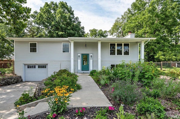 4310 E MORNINGSIDE DR, BLOOMINGTON, IN 47408 - Image 7bffba0474c752c8bdb903bfb5f97743/1001551879