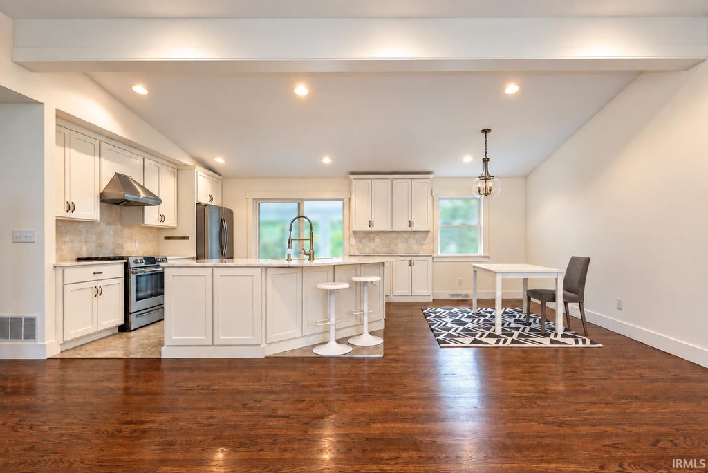 Photo of 4310 E Morningside Drive, Bloomington, IN 47408 (MLS # 202641020)