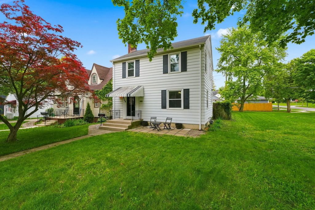 Photo of 4506 Arlington Avenue, Fort Wayne, IN 46807 (MLS # 202617494)