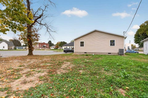 Tiny photo for 1019 N Purdum Street, Kokomo, IN 46901 (MLS # 202643057)