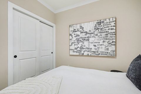 Tiny photo for 1010 Corby Boulevard #312, South Bend, IN 46617 (MLS # 202612686)