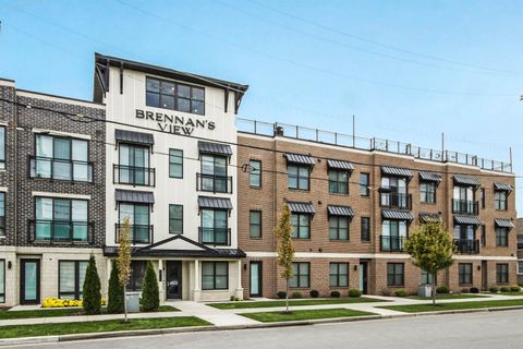 Photo of 1010 Corby Boulevard #312, South Bend, IN 46617 (MLS # 202612686)