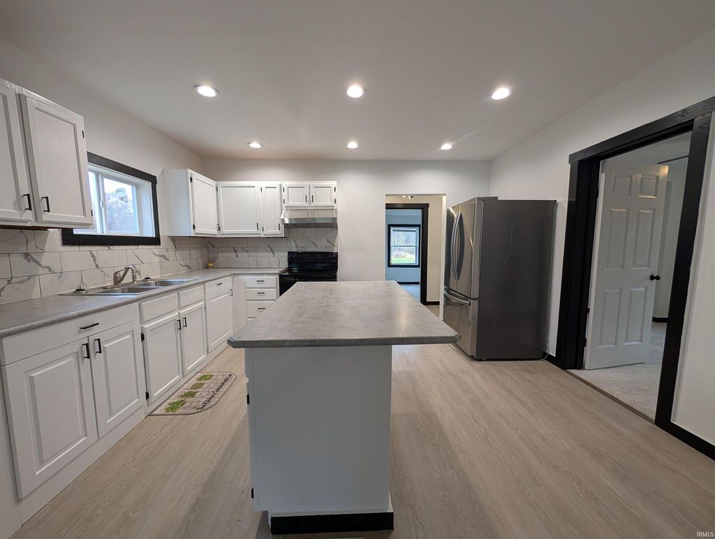 Photo of 7625 N ST RD 159, Bicknell, IN 47512 (MLS # 202546670)