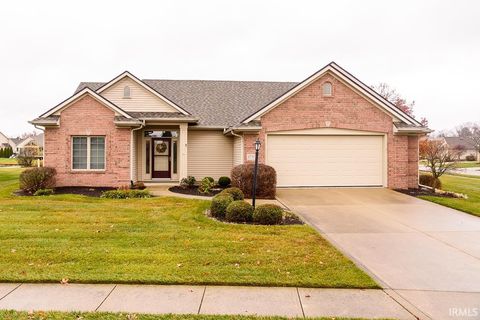 Photo of 1735 Trotter Court, Fort Wayne, IN 46815 (MLS # 202547494)