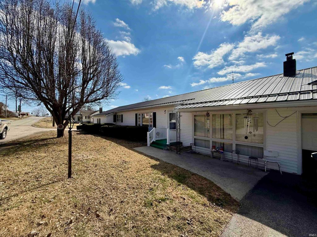 Photo of 807 Upper Circle Drive Dr, Shoals, IN 47581 (MLS # 202605782)