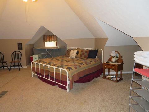 Tiny photo for 124 W COLUMBIA Street, Flora, IN 46929 (MLS # 202538753)