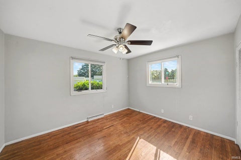 Tiny photo for 2734 Anzio Avenue, South Bend, IN 46615 (MLS # 202629913)