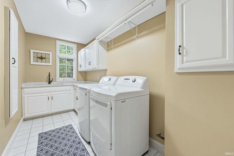 Tiny photo for 5201 W Deerbrook Drive, Muncie, IN 47304 (MLS # 202619916)