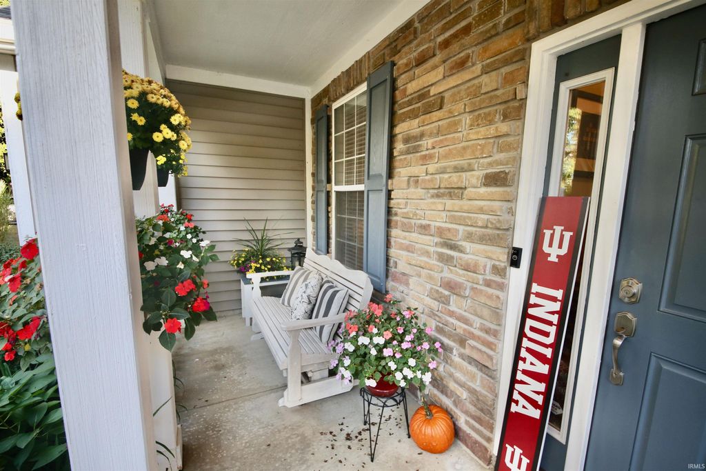 Photo of 1617 W Hennessey Street, Bloomington, IN 47403 (MLS # 202605823)