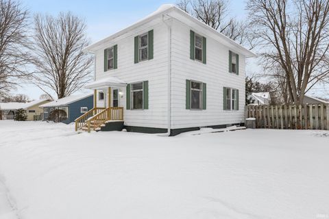 Tiny photo for 137 Bank Street, Elkhart, IN 46516 (MLS # 202602973)