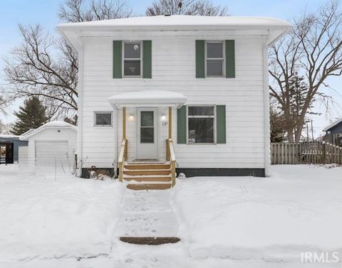 Photo of 137 Bank Street, Elkhart, IN 46516 (MLS # 202602973)