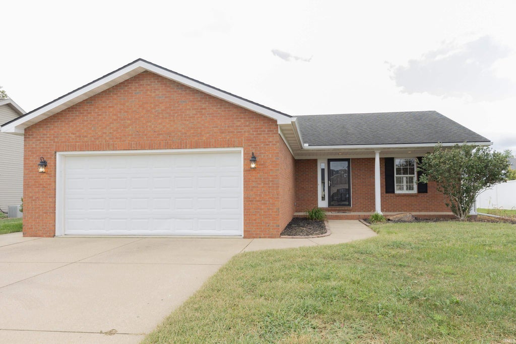 Photo of 4100 Trinity Drive, Newburgh, IN 47630 (MLS # 202640421)