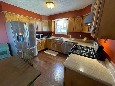 Tiny photo for 2208 E Southway Boulevard, Kokomo, IN 46902 (MLS # 202541712)