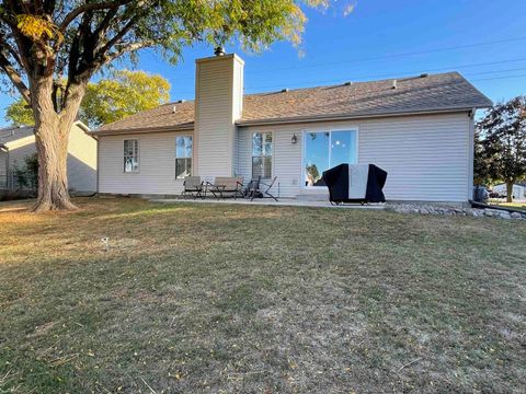 Tiny photo for 2208 E Southway Boulevard, Kokomo, IN 46902 (MLS # 202541712)