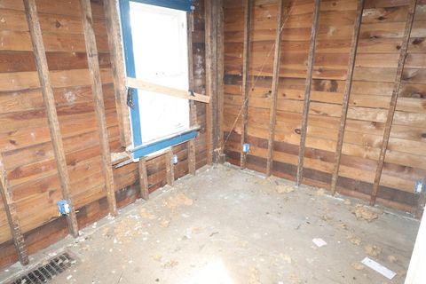 Tiny photo for 1249 Fremont Street, South Bend, IN 46628 (MLS # 202604624)