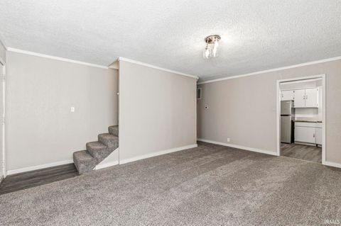 Tiny photo for 209 E Borley Avenue, Mishawaka, IN 46545 (MLS # 202601868)