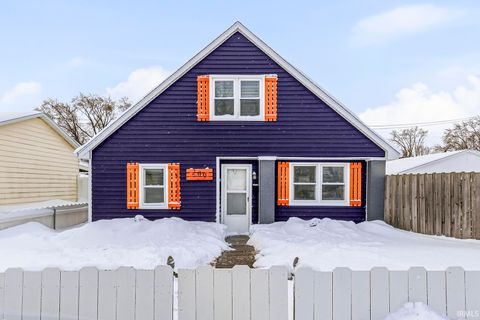 Tiny photo for 209 E Borley Avenue, Mishawaka, IN 46545 (MLS # 202601868)