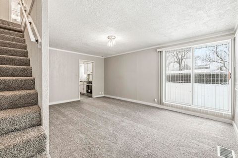 Tiny photo for 209 E Borley Avenue, Mishawaka, IN 46545 (MLS # 202601868)