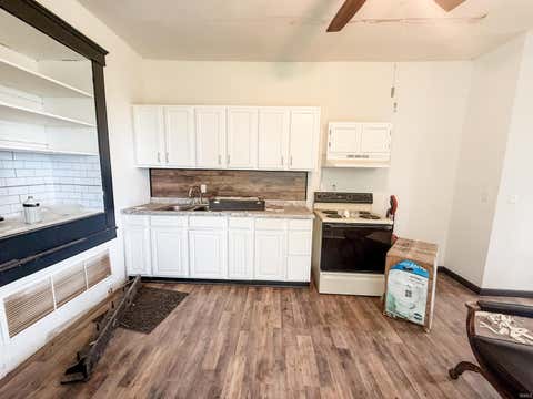 Tiny photo for 1446 E Lovers Lane Road, Peru, IN 46970 (MLS # 202633718)