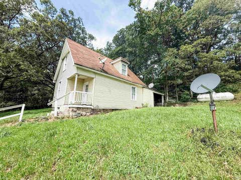 Tiny photo for 1446 E Lovers Lane Road, Peru, IN 46970 (MLS # 202633718)