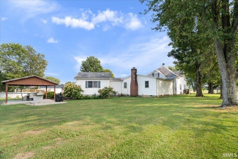 Tiny photo for 4098 E State Rd 38 Road, New Castle, IN 47362 (MLS # 202637870)