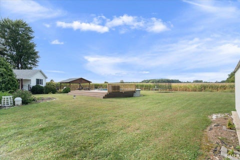 Tiny photo for 4098 E State Rd 38 Road, New Castle, IN 47362 (MLS # 202637870)
